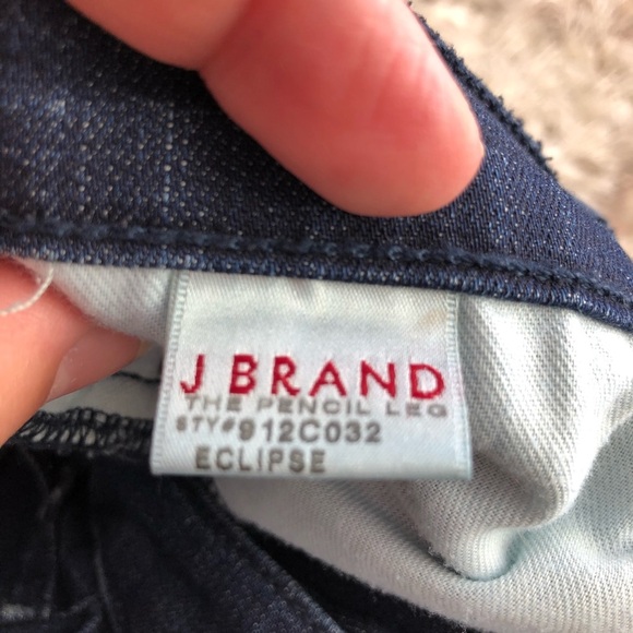 J brand sz 26 (29”x33”) - Picture 5 of 8